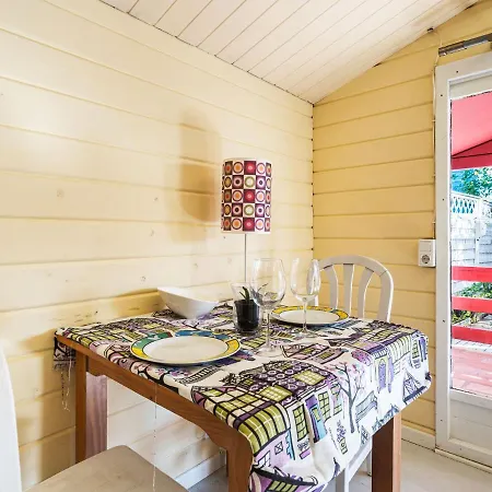 Serene In With Swimming Pool Holiday home Oliva